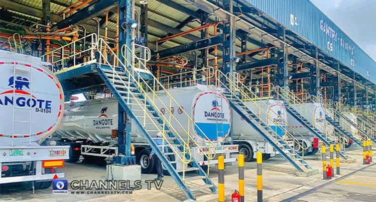 Dangote Refinery Unveils 91 Loading Bay, Loads 2,900 Trucks Daily