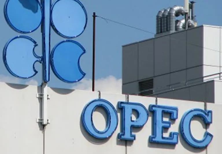 OPEC+ Hike to Keep 2025 Brent at $63, WTI Near $59 – Expert