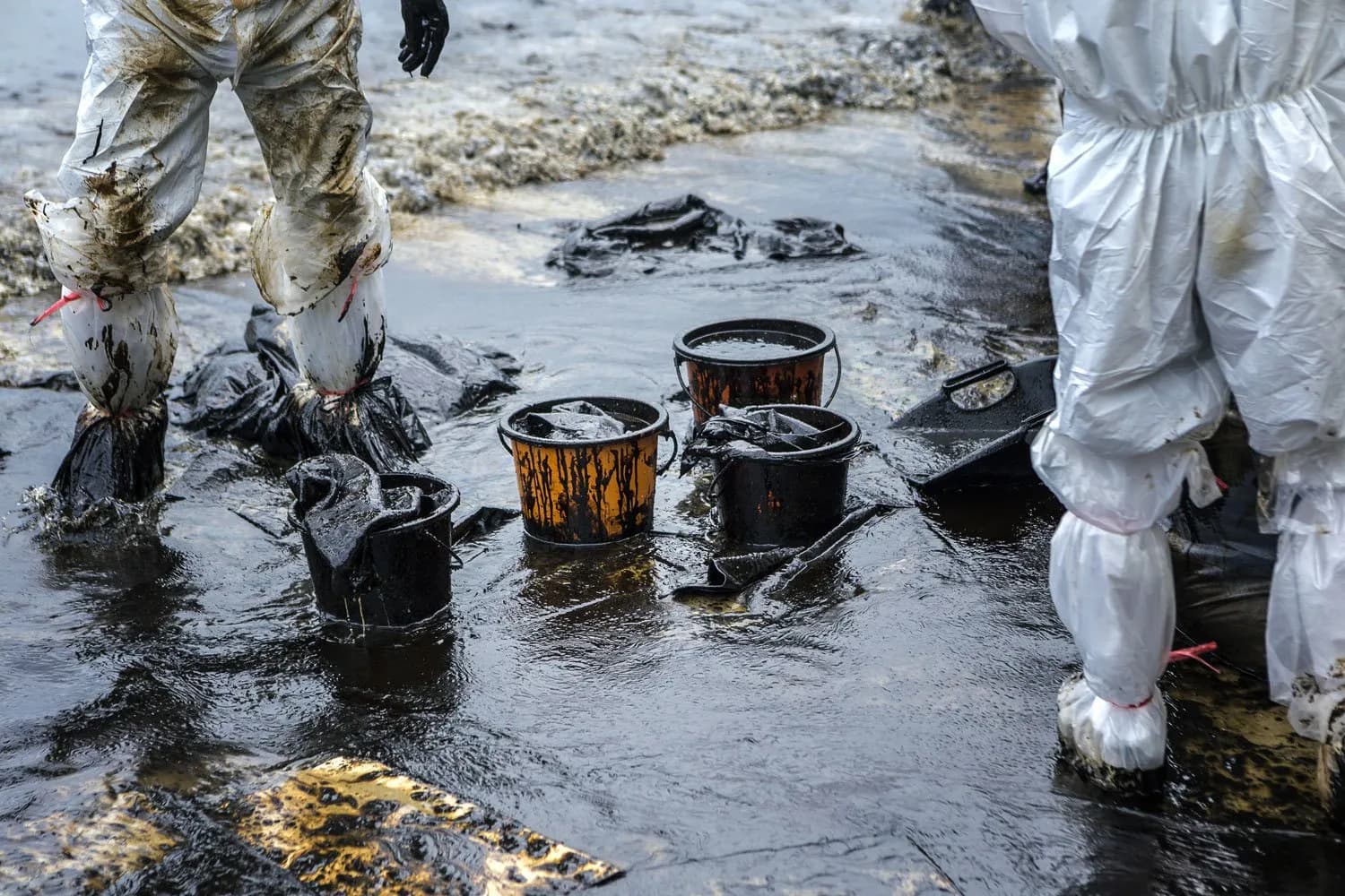 Why Oil Bunkering Continues to Thrive in Nigeria