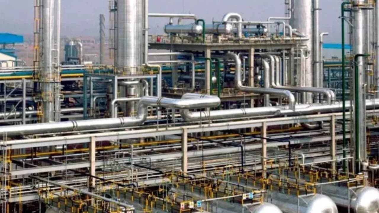 NNPCL Inspects Kaduna, Port-Harcourt Refineries