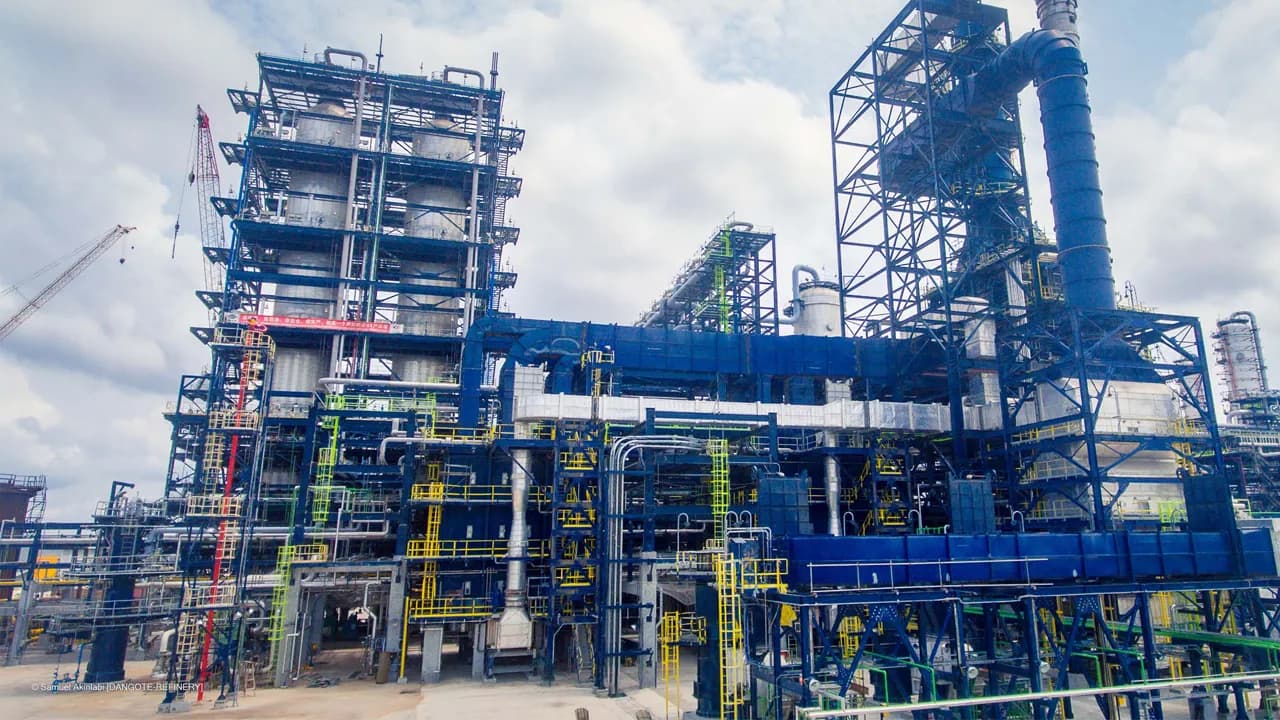 Dangote Refinery Plans 600 Vessel Calls Yearly as Operations Expand