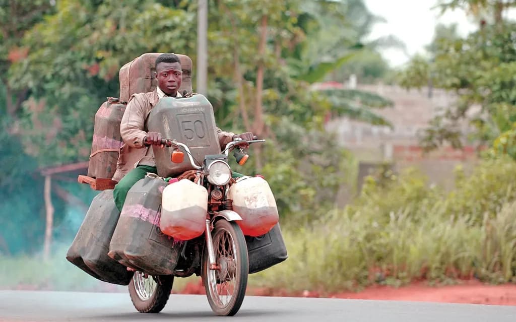 PMS Smugglers Decry Customs Extortion at Nigeria-Benin Border