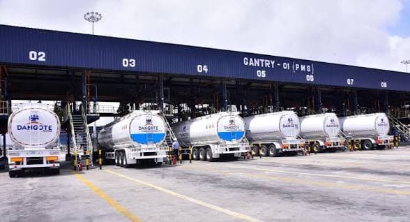 JUST IN: Dangote Refinery Resumes Gantry Loading in Naira, Hikes Petrol Price to ₦1,215/Litre